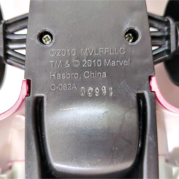 Iron Man 2 Red Vortex Stark Motor Racing F1 Race Car w Figure 2010 Hasbro Marvel - Picture 8 of 8